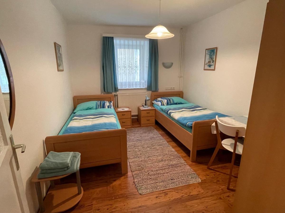 Gertis Blumenhof Privatzimmer, Ferienwohnung Gmund  Exteriör bild